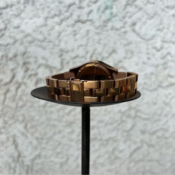 Marc by Marc Jacobs Watch - Picture 2 of 5